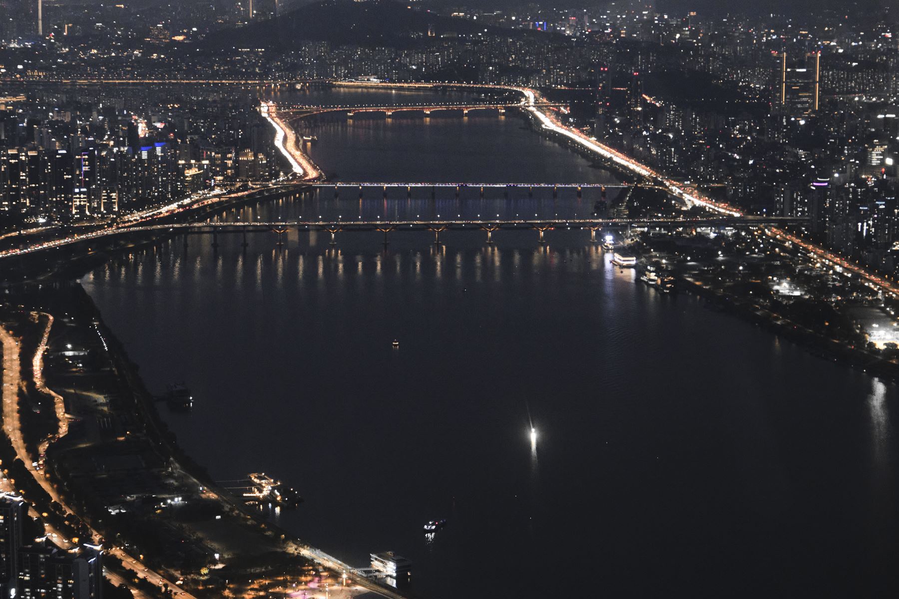 首尔汉江夜景航拍